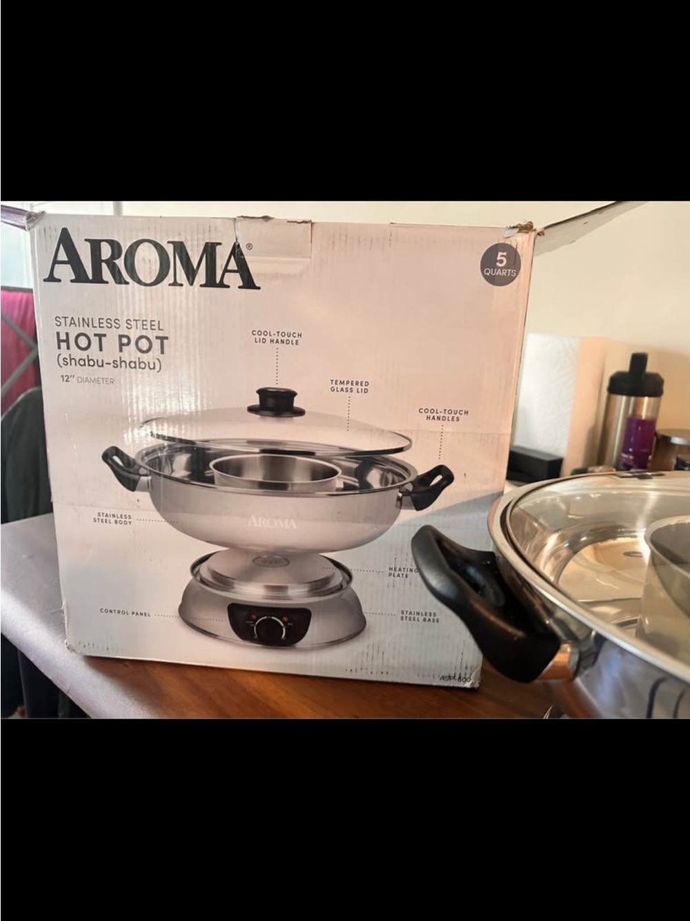 Aroma Home Stainless Steel Hot Pot with Black Handles and Clear Glass Lid